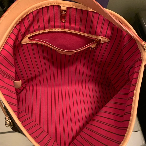 Louis Vuitton Monogram Delightful MM Pivoine❤️SOLD - Picture 2 of 8